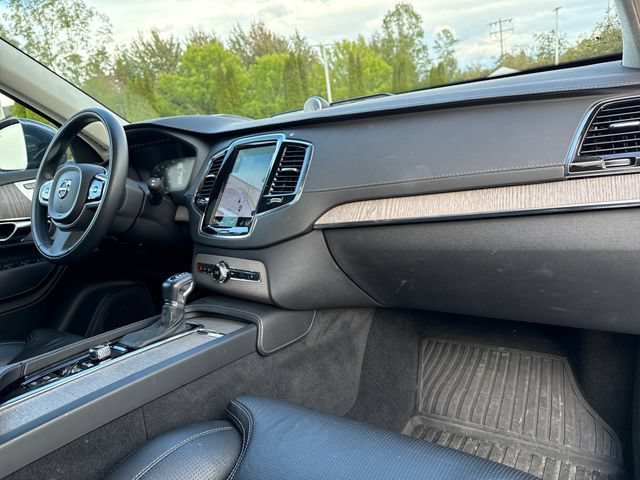 Used 2021 Volvo XC90 T6 Inscription w/ Lounge Package AWD/4WD image 24