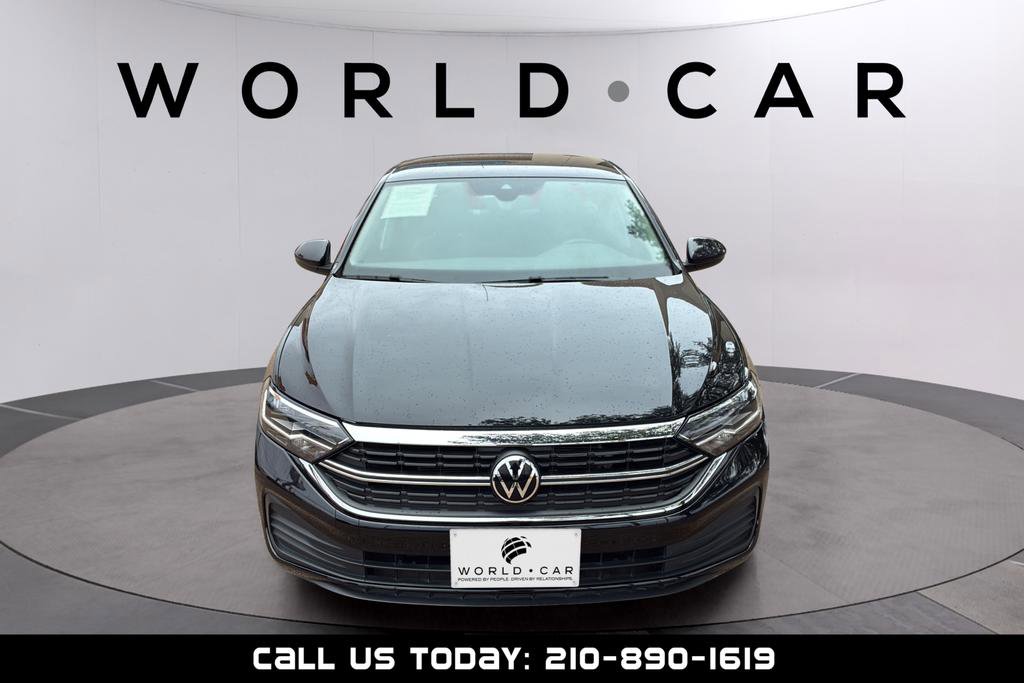 Used 2024 Volkswagen Jetta S image 9