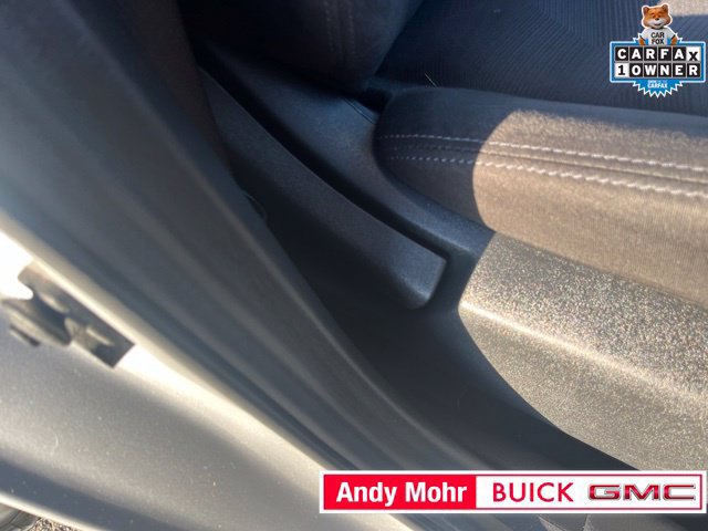 Used 2015 Nissan Rogue SV w/ SV Premium Package AWD/4WD image 41