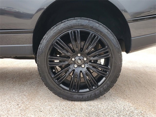 Used 2022 Land Rover Range Rover Westminster Edition image 9