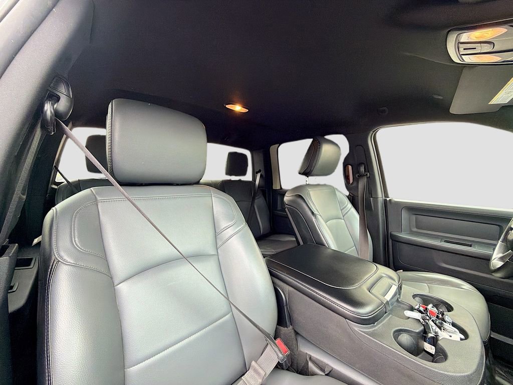 Used 2023 RAM 2500 Tradesman w/ Chrome Appearance Group image 26
