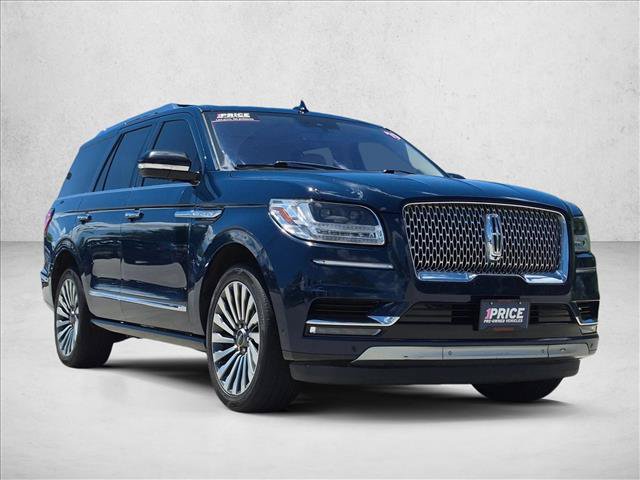 Used 2019 Lincoln Navigator Reserve w/ Cargo Package AWD/4WD video 3