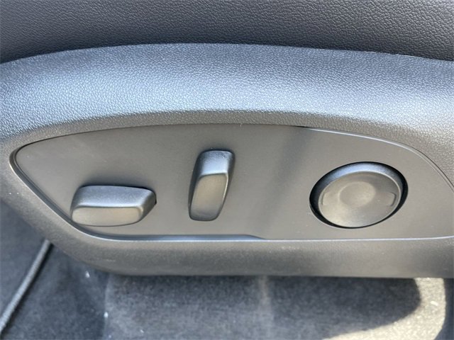 New 2026 Chevrolet Traverse LT w/ Driver Confidence Package image 12