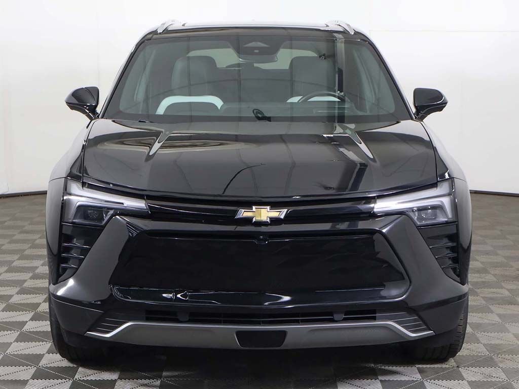 Used 2024 Chevrolet Blazer EV LT AWD/4WD image 13