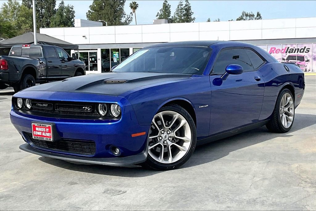 Used 2020 Dodge Challenger R/T image 2