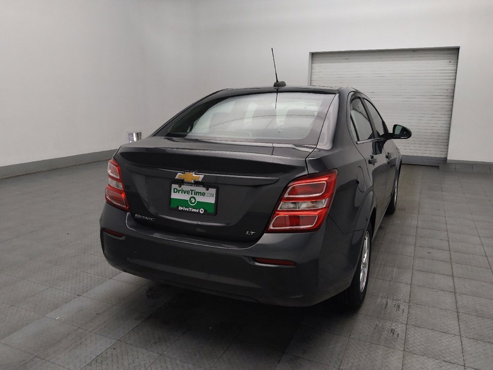 Used 2019 Chevrolet Sonic LT image 9