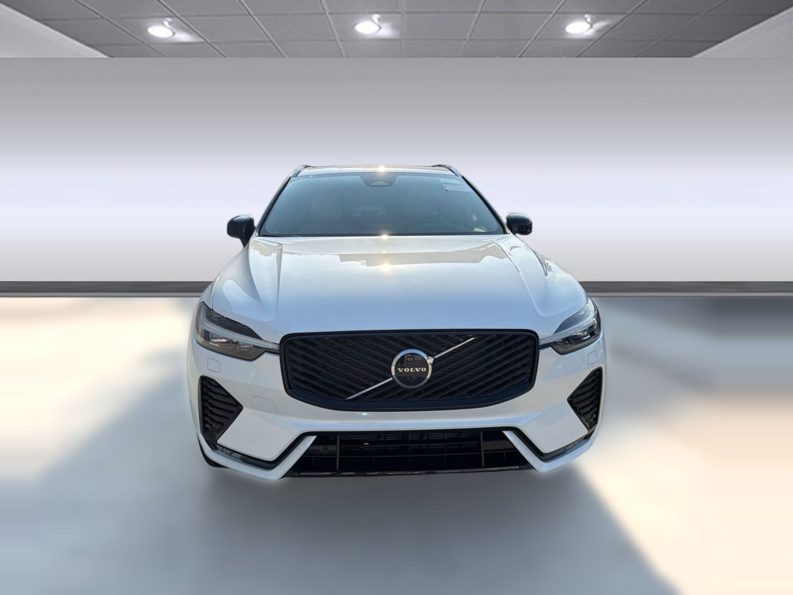 New 2026 Volvo XC60 B5 Plus w/ Protection Package Premier AWD/4WD image 6