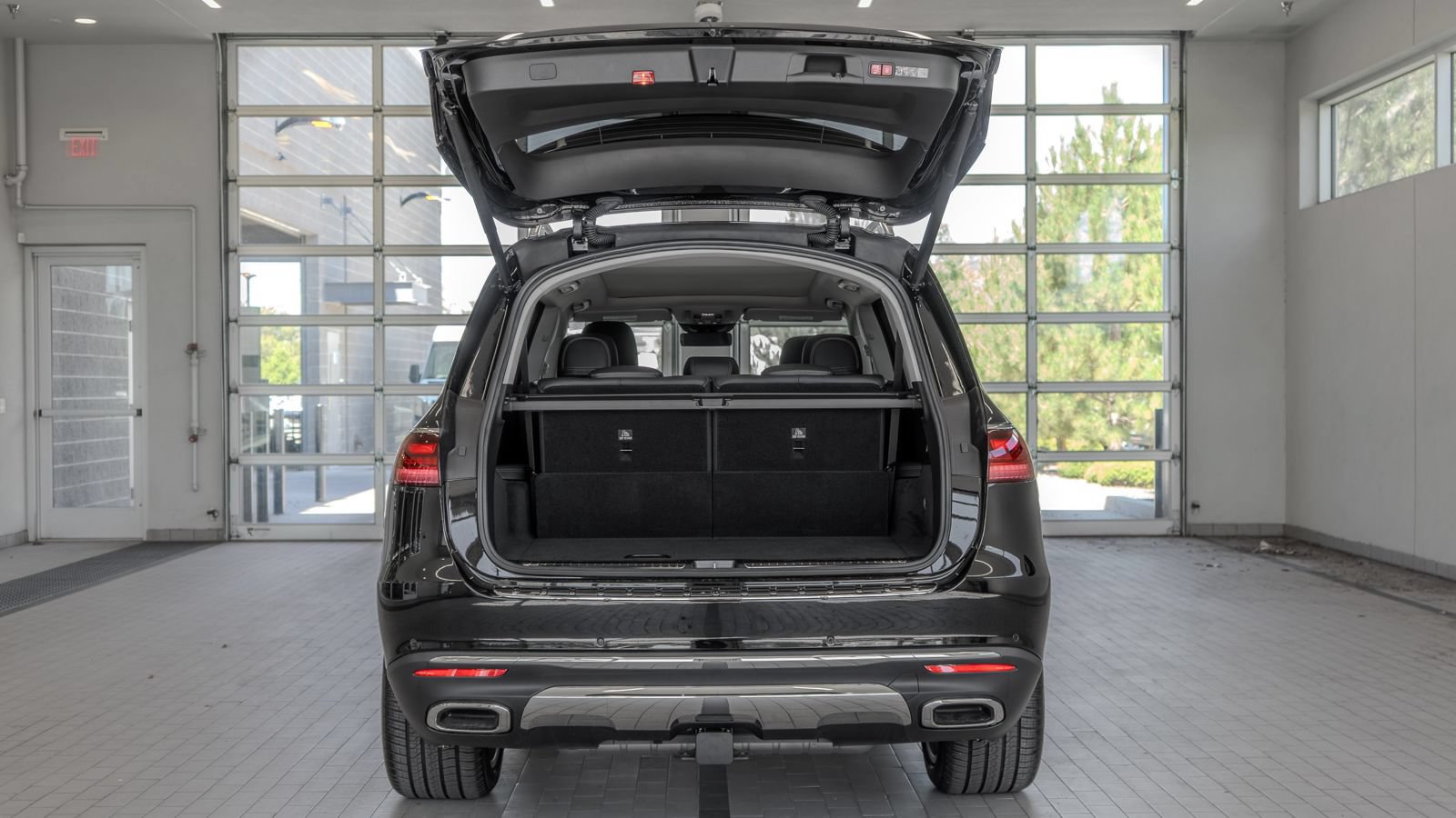 New 2026 Mercedes-Benz GLS 450 4MATIC image 16