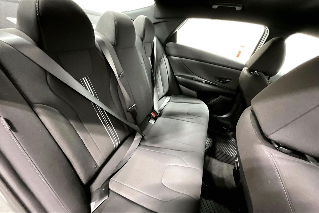 New 2026 Hyundai Elantra SEL Sport FWD image 8