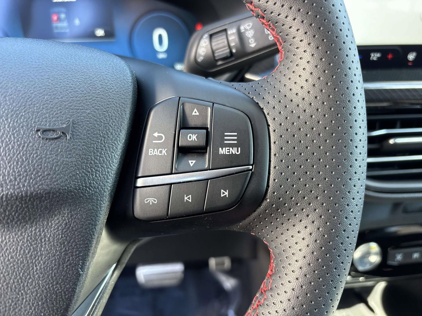 Used 2023 Ford Escape ST-Line Elite image 20