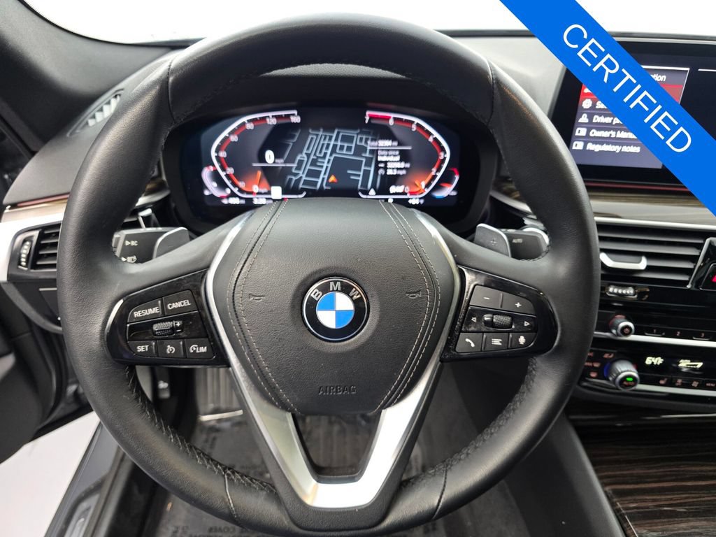 Certified 2023 BMW 530i w/ Premium Package RWD image 18