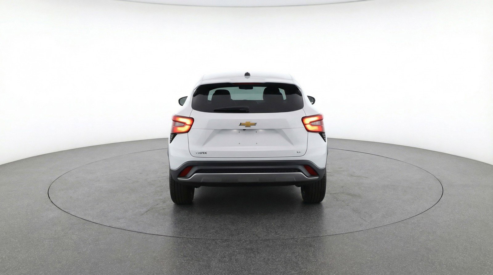 Used 2025 Chevrolet Trax LT w/ LT Convenience Package image 7