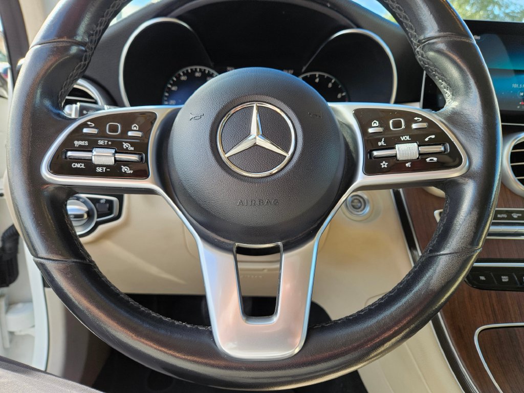 Used 2022 Mercedes-Benz GLC 300 4MATIC image 24