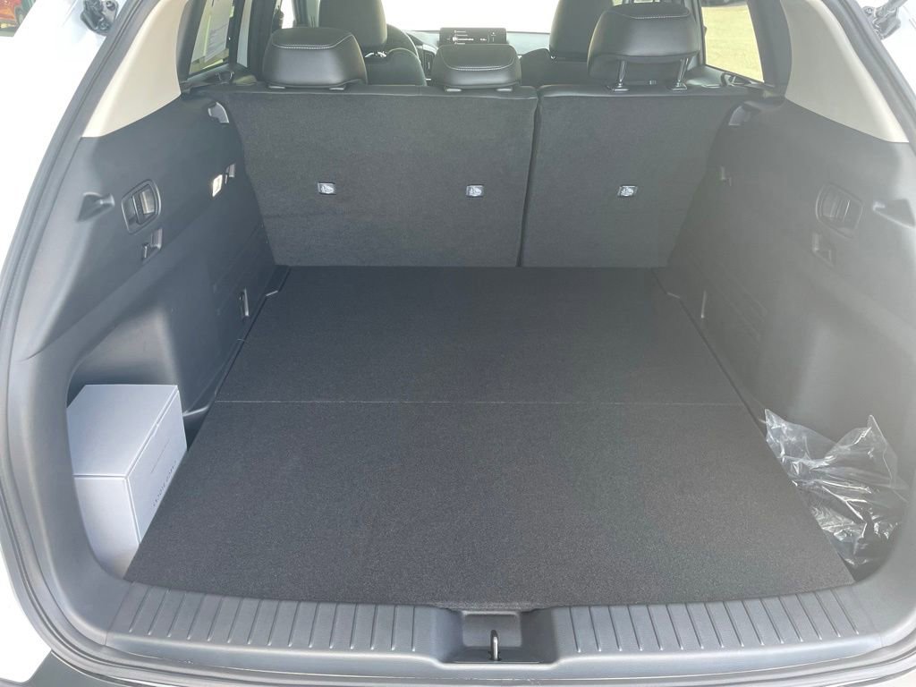 Certified 2025 MAZDA CX-50 AWD 2.5 S w/ Cargo Package image 14