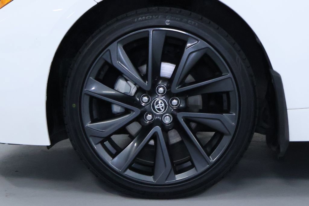 Used 2024 Toyota Corolla SE image 29