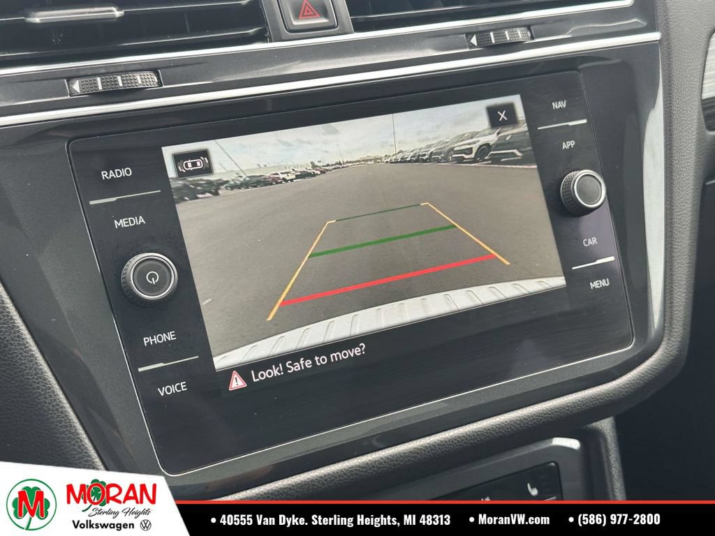 Used 2022 Volkswagen Tiguan SEL R-Line AWD/4WD image 27