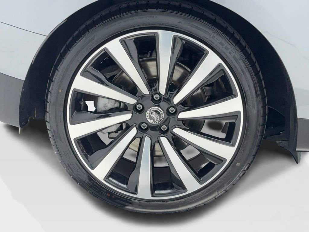 Used 2024 Land Rover Range Rover Sport SE image 51