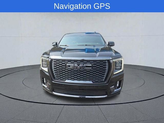 Used 2023 GMC Yukon Denali Ultimate AWD/4WD image 9