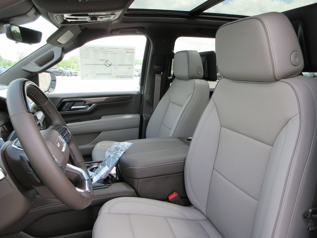 New 2026 GMC Yukon XL Elevation w/ Elevation Premium Package AWD/4WD image 11