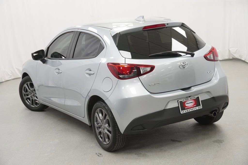 Used 2020 Toyota Yaris XLE image 12