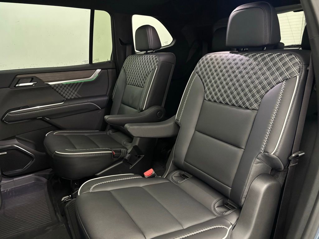 New 2026 GMC Acadia Denali w/ Super Cruise Package image 47