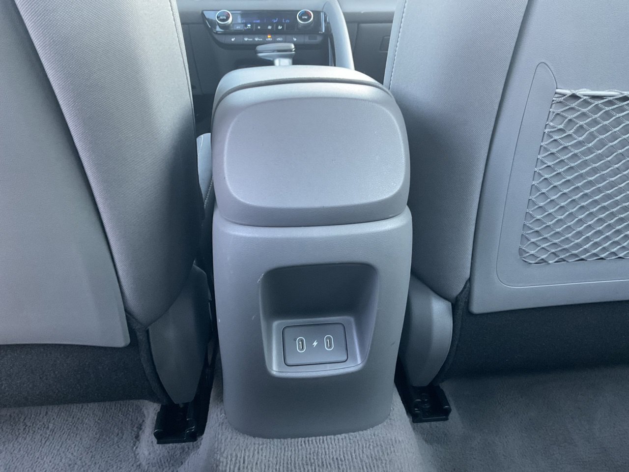 Used 2025 Hyundai Elantra SEL FWD image 12