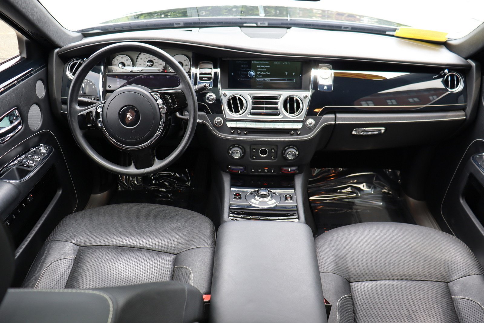 Used 2012 Rolls-Royce Ghost RWD image 13