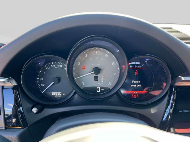 Used 2022 Porsche Macan S image 30