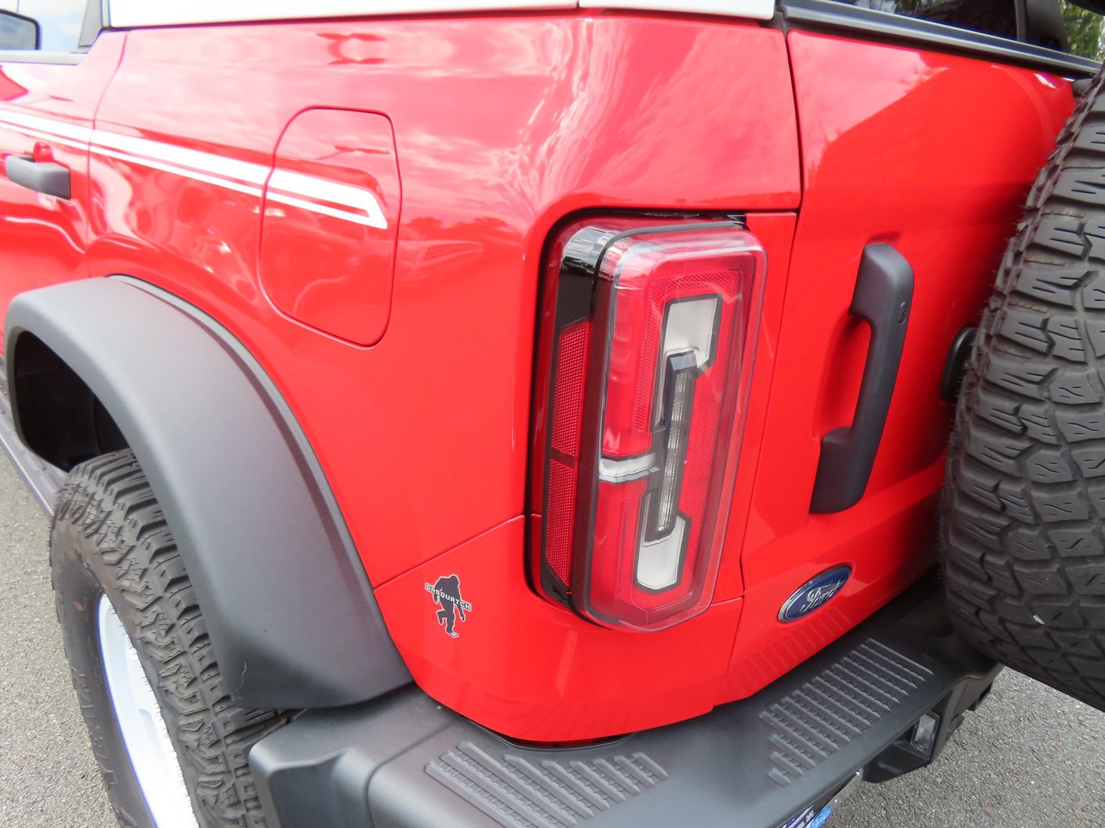 Used 2023 Ford Bronco Heritage Edition AWD/4WD image 13