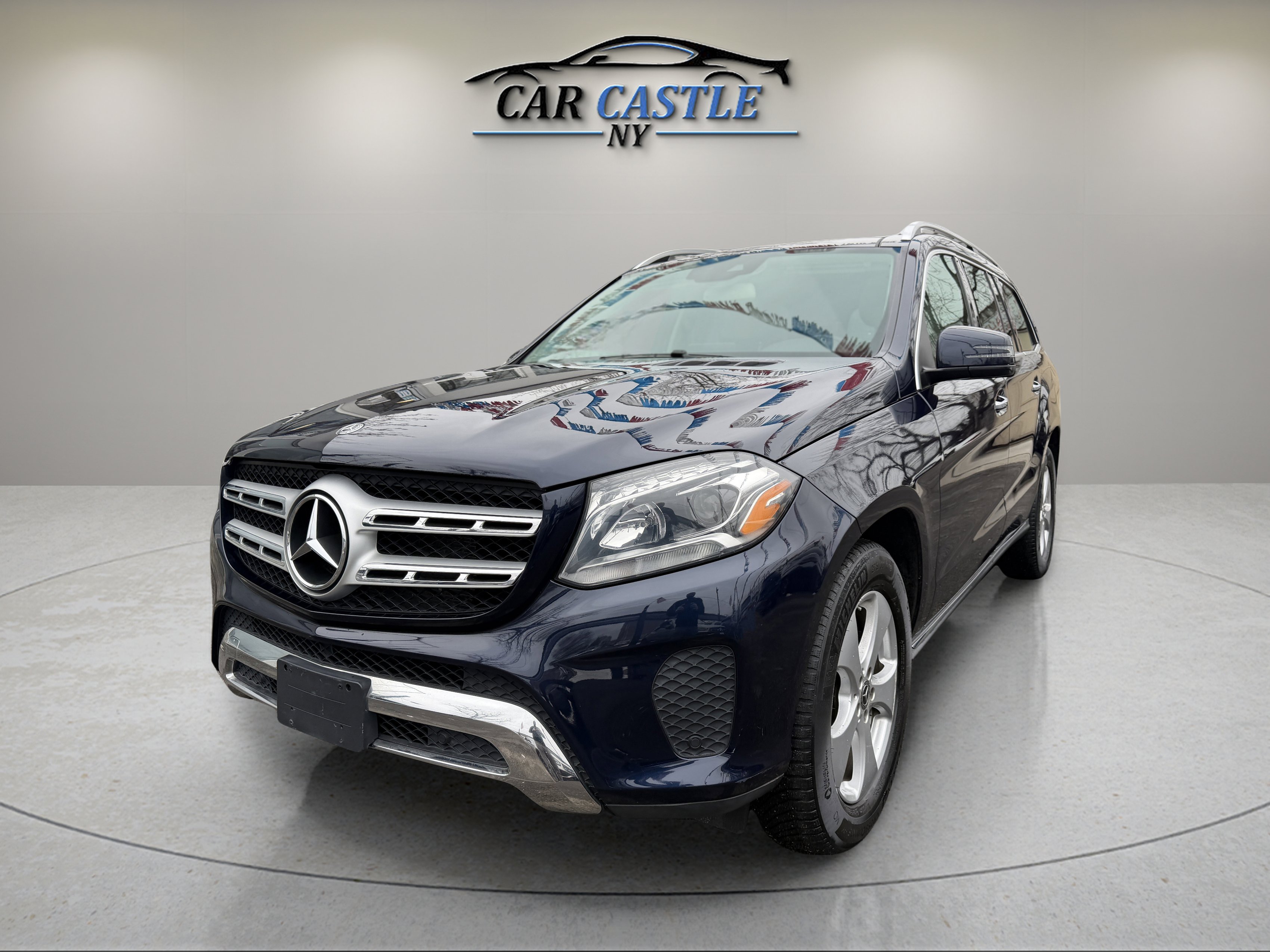 Used 2018 Mercedes-Benz GLS 450 4MATIC w/ Premium Package image 2
