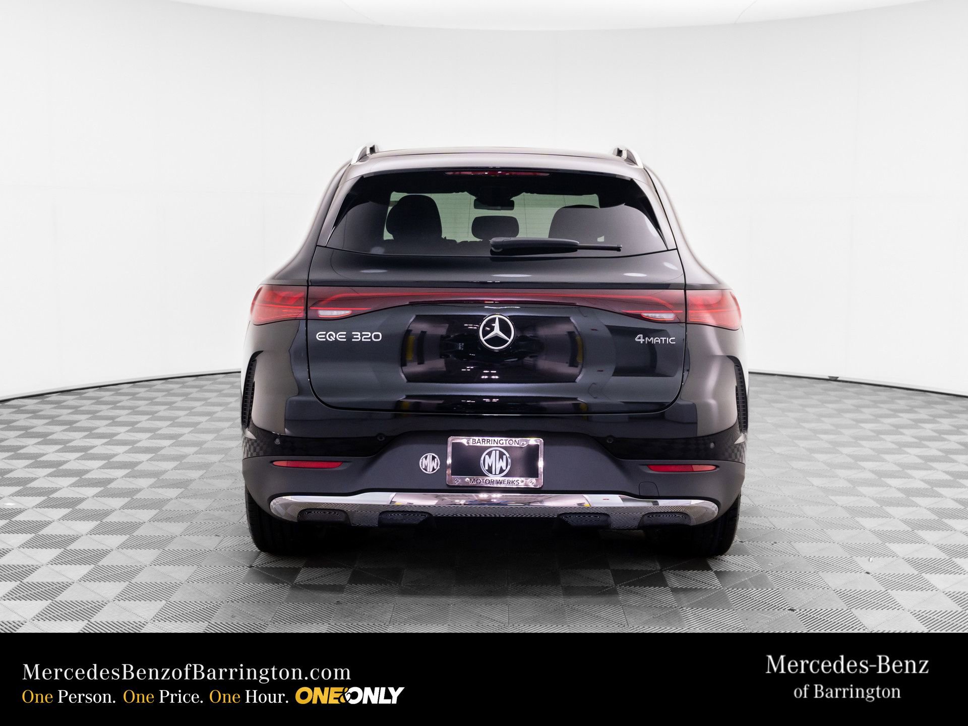 New 2026 Mercedes-Benz EQE 320 4MATIC SUV image 4