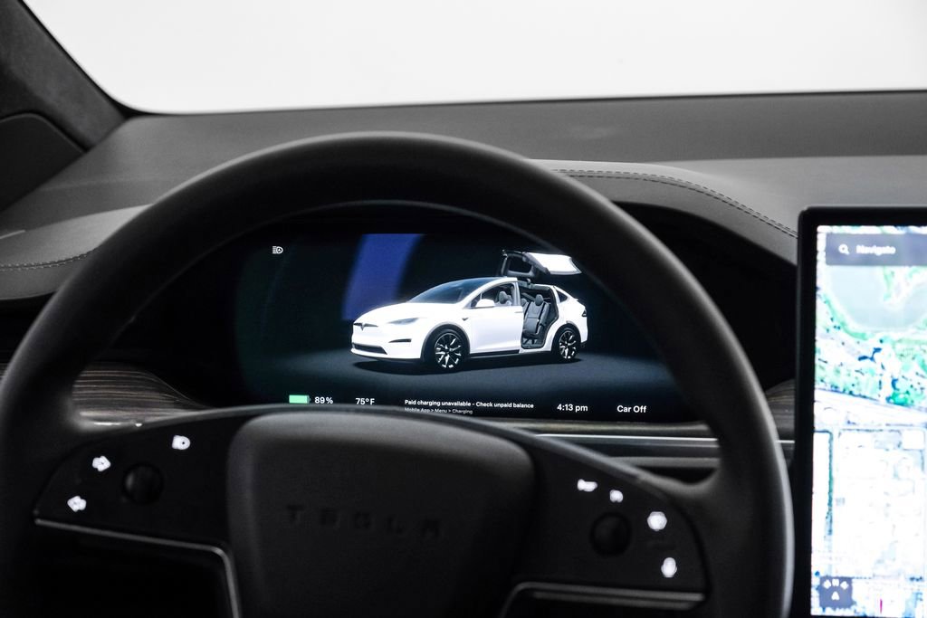 Used 2023 Tesla Model X image 25