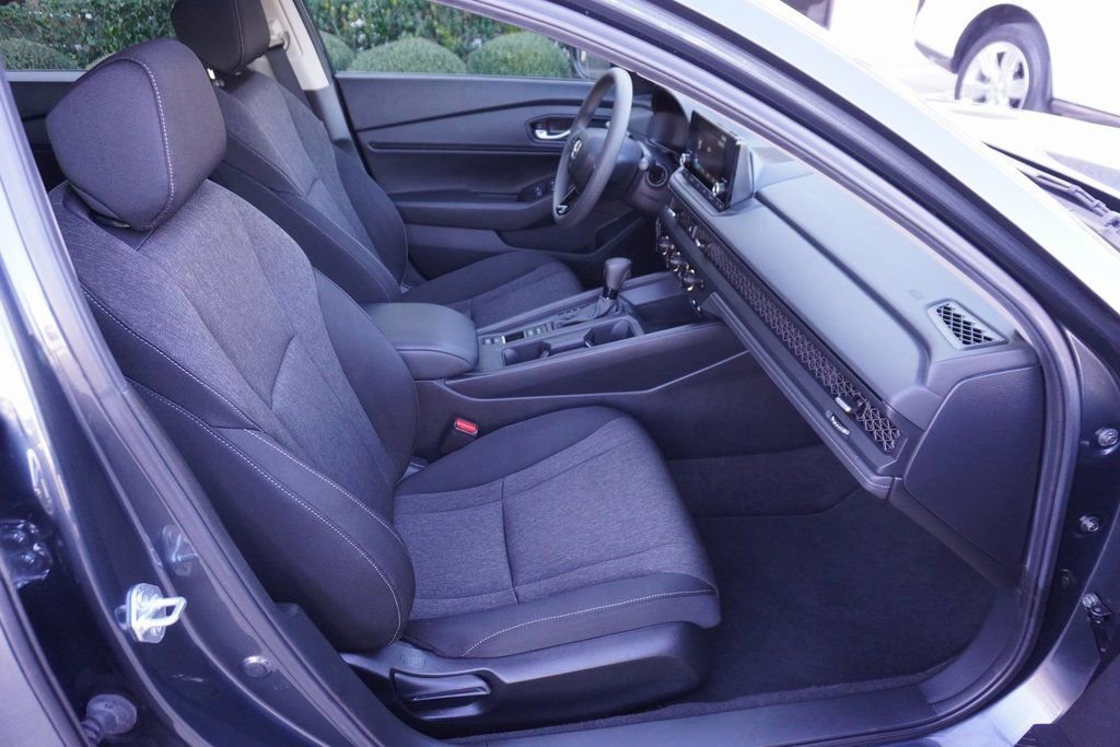 Used 2024 Honda Accord EX image 23