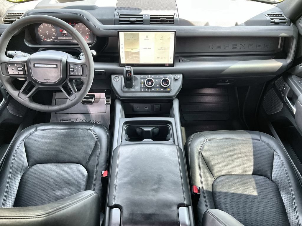 Certified 2023 Land Rover Defender 110 V8 AWD/4WD image 12