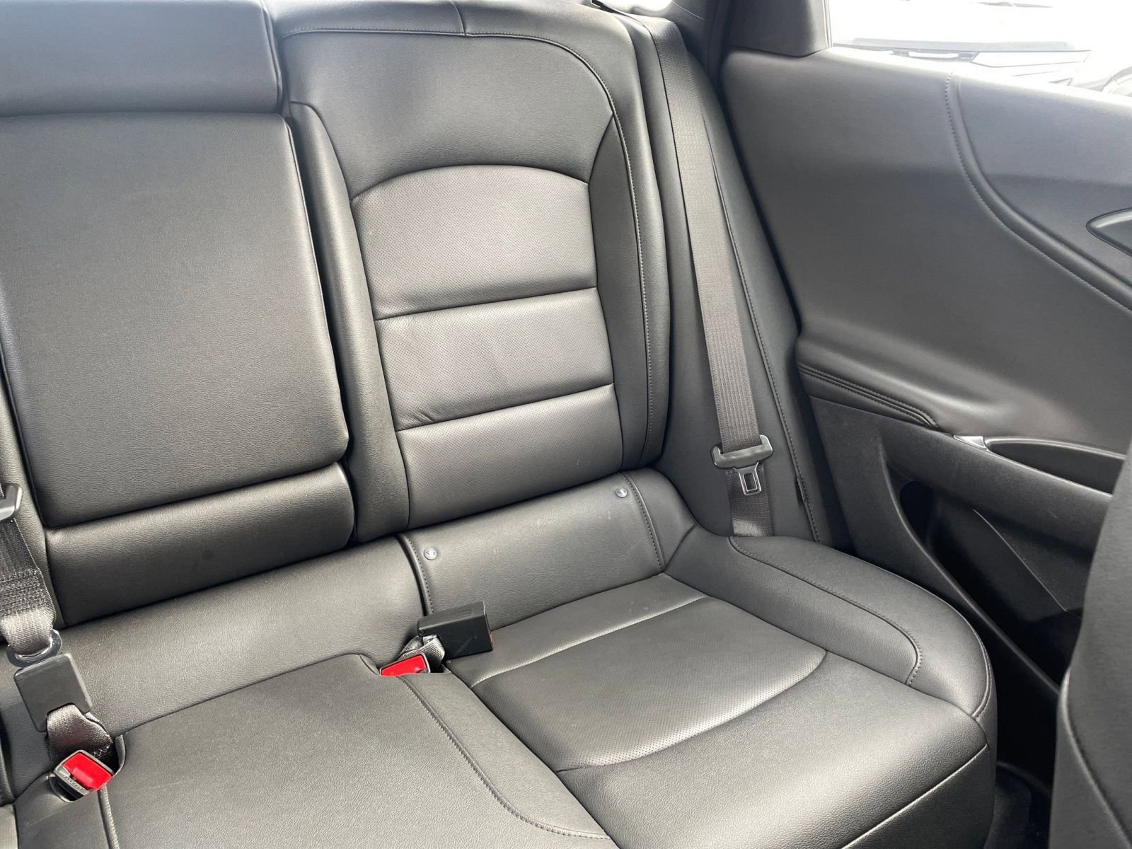 Used 2024 Chevrolet Malibu LT image 39