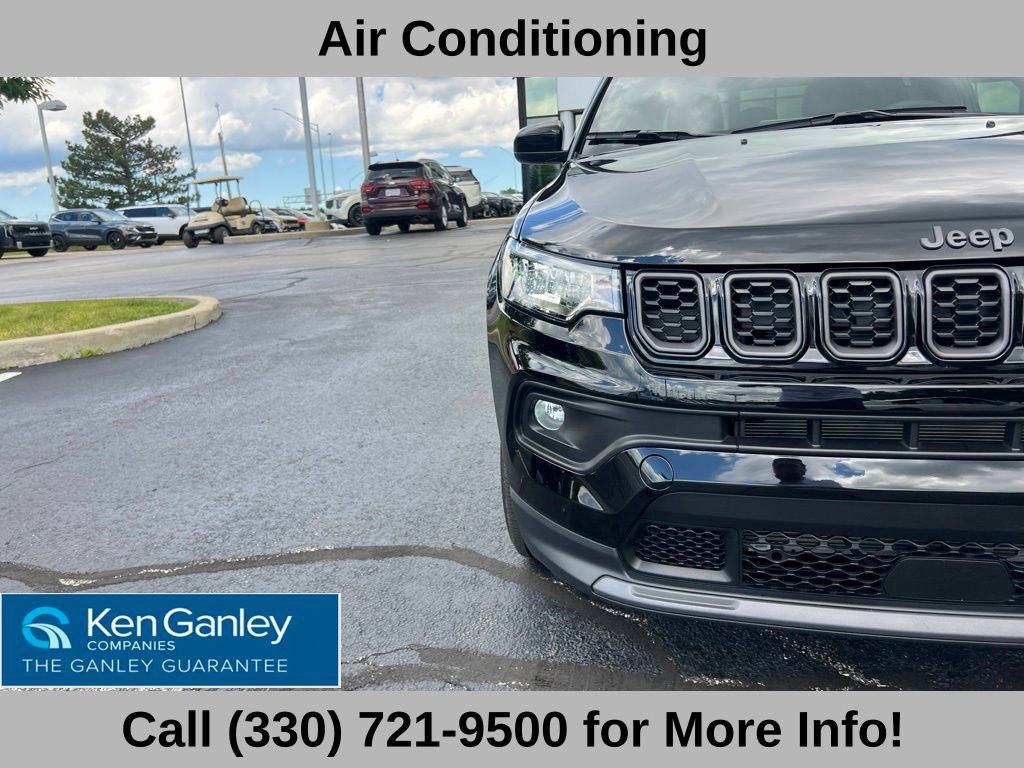 Used 2026 Jeep Compass Latitude AWD/4WD image 16