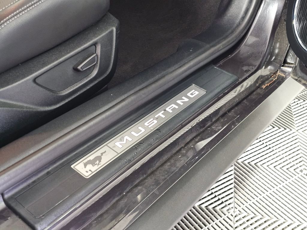 Used 2022 Ford Mustang GT Premium w/ Ford Safe & Smart Package RWD image 16