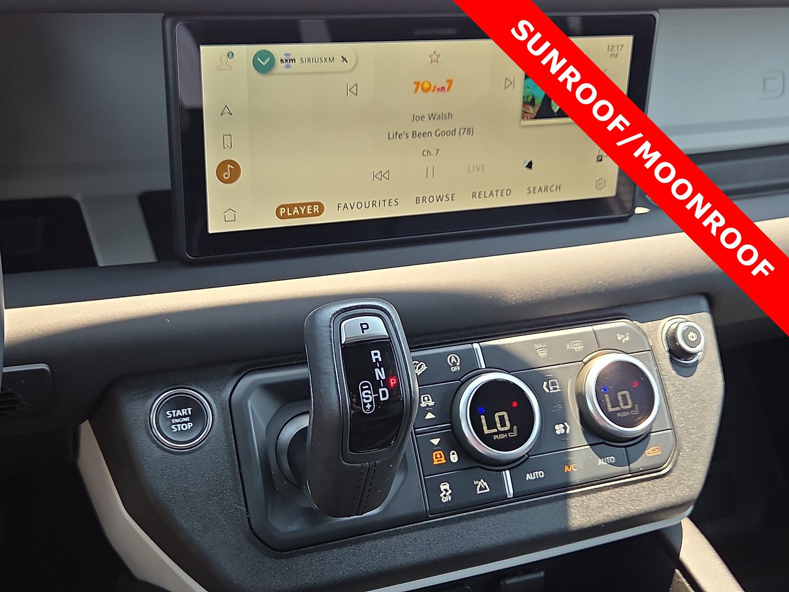 Used 2024 Land Rover Defender 110 X-Dynamic SE AWD/4WD image 17