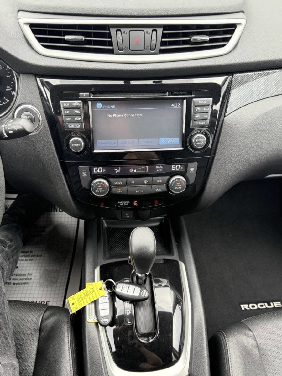 Used 2016 Nissan Rogue SL w/ SL Premium Package image 15