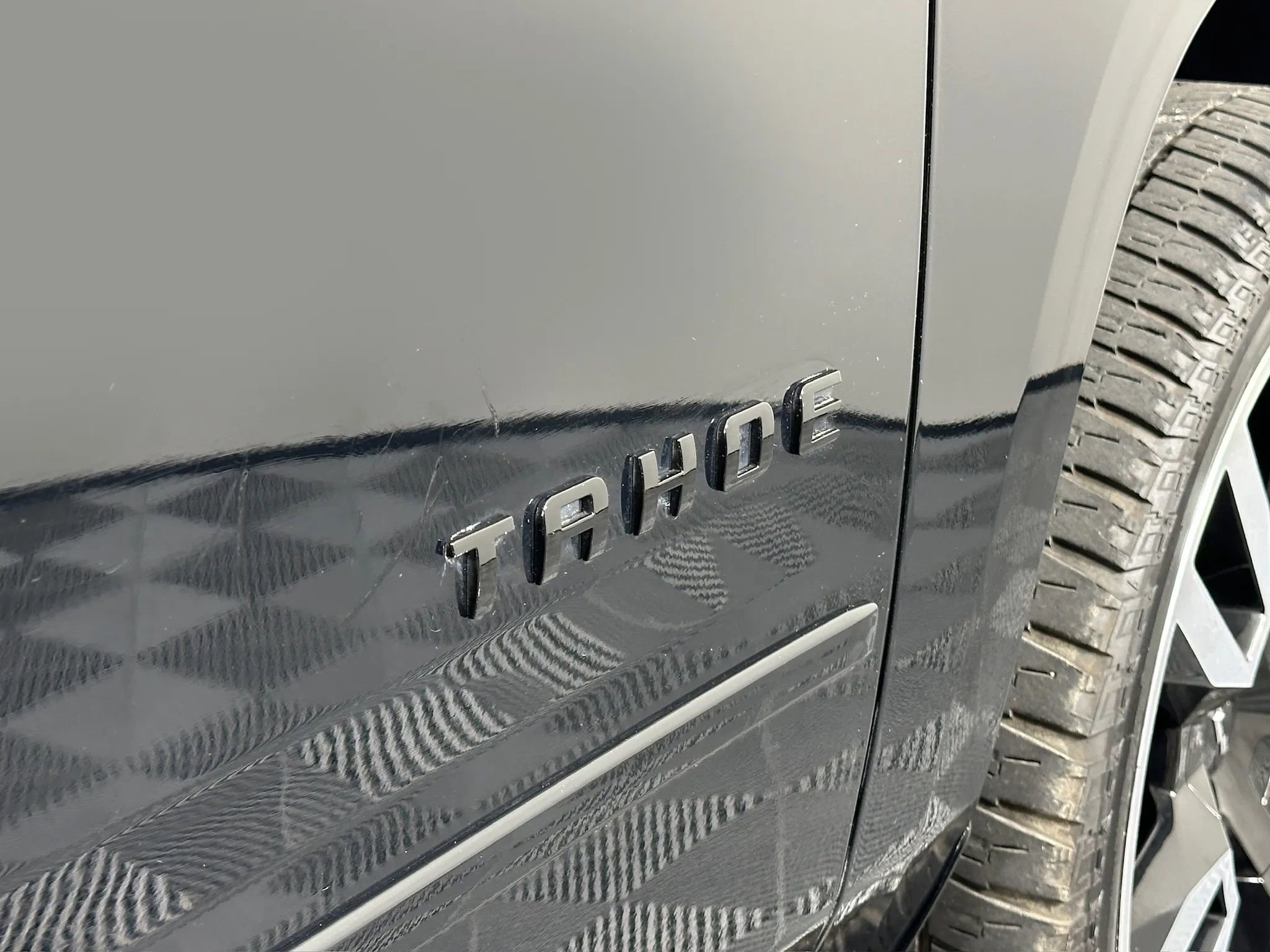 Used 2019 Chevrolet Tahoe Premier AWD/4WD image 16