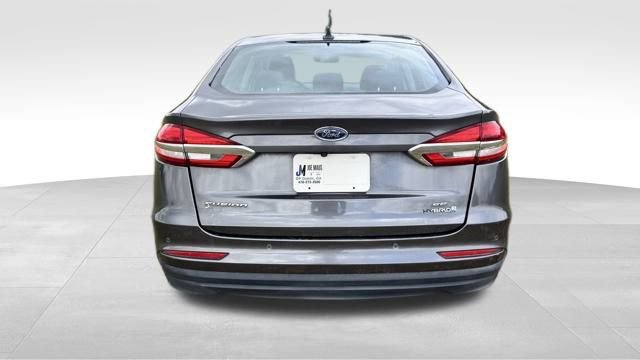Used 2019 Ford Fusion SE image 8