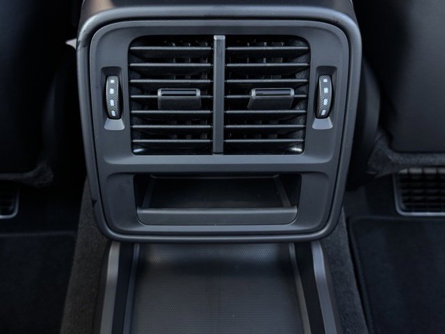 New 2025 Porsche Taycan image 32