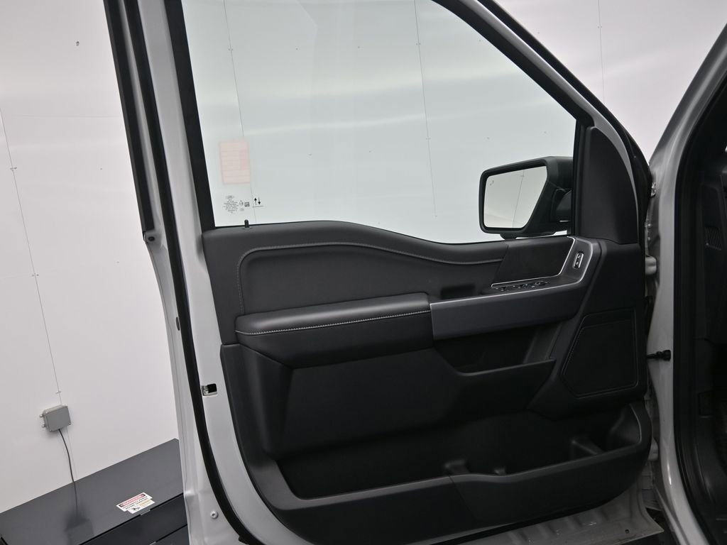 New 2026 Ford F150 XLT w/ Equipment Group 302A MID image 9