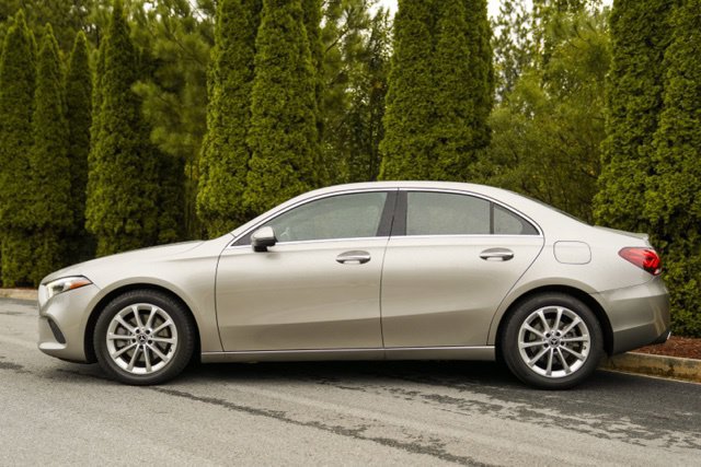 Used 2020 Mercedes-Benz A 220 w/ Premium Package image 5
