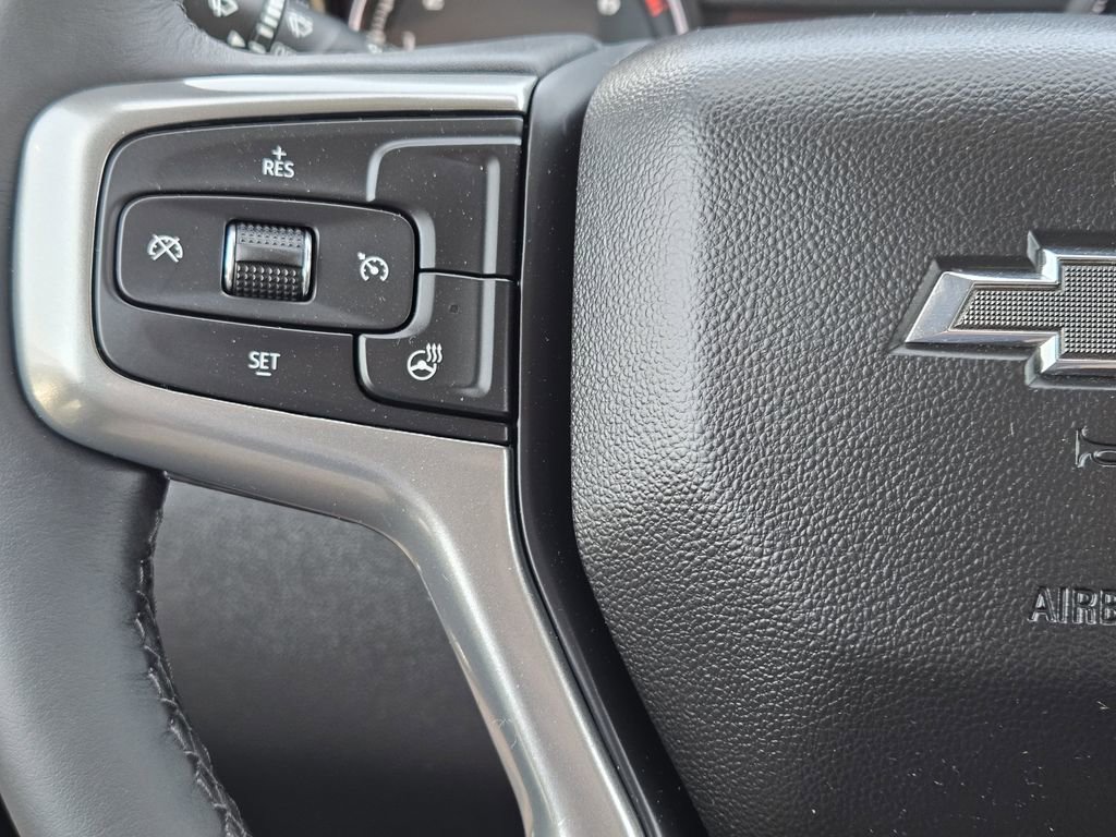 Used 2022 Chevrolet Silverado 1500 RST AWD/4WD image 33