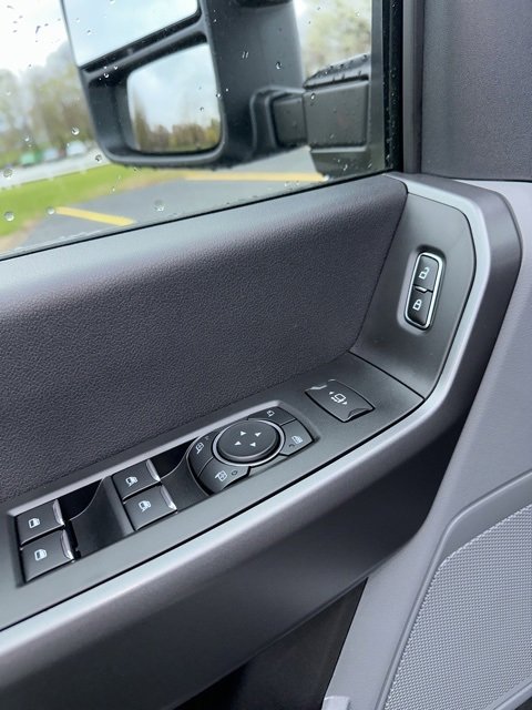 New 2025 Ford F350 XLT w/ Tremor Off-Road Package image 13