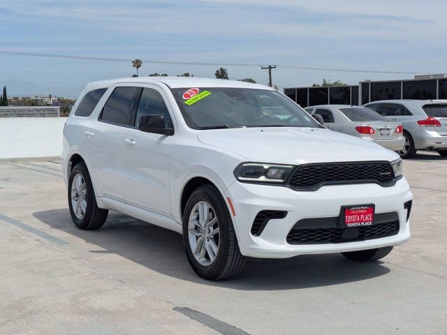 Used 2023 Dodge Durango GT image 3