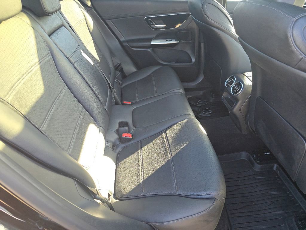 Certified 2024 Mercedes-Benz GLC 300 GLC 300 image 19