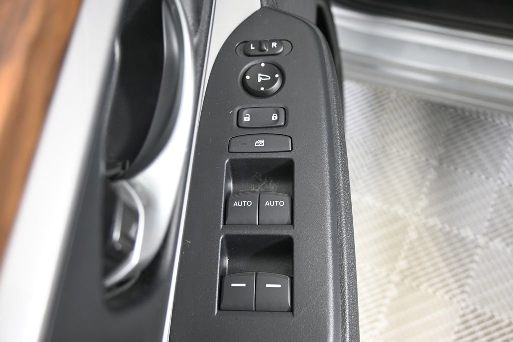 Used 2019 Honda CR-V EX-L image 19