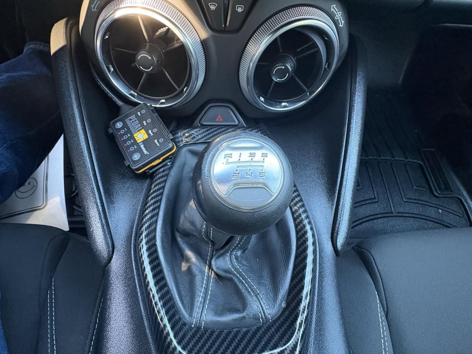 Used 2019 Chevrolet Camaro LT RWD image 31